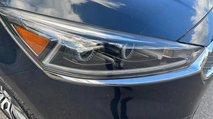 
								2018 Kia Cadenza full									