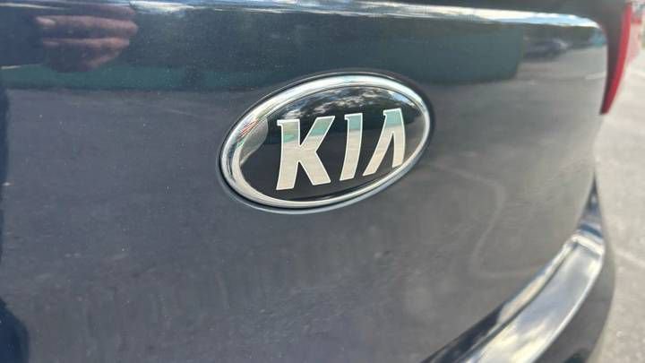 
								2018 Kia Cadenza full									