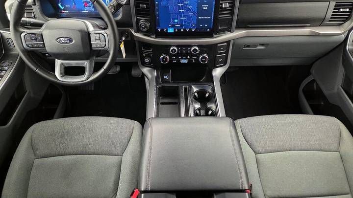 
								2024 Ford F-150 XLT SuperCrew 5.5′ Box 4WD full									