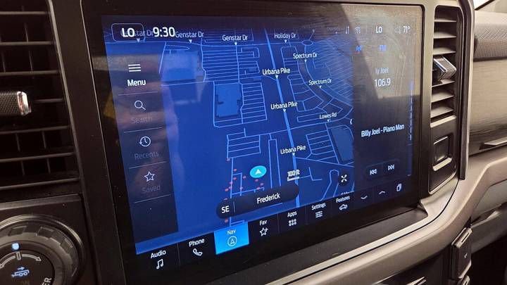 
								2024 Ford F-150 XLT SuperCrew 5.5′ Box 4WD full									