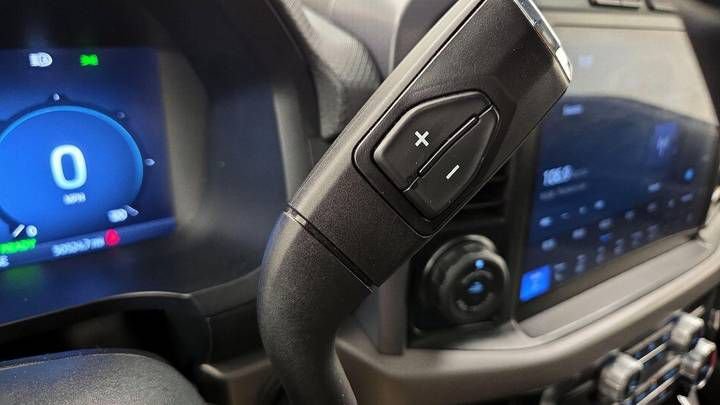 
								2024 Ford F-150 XLT SuperCrew 5.5′ Box 4WD full									