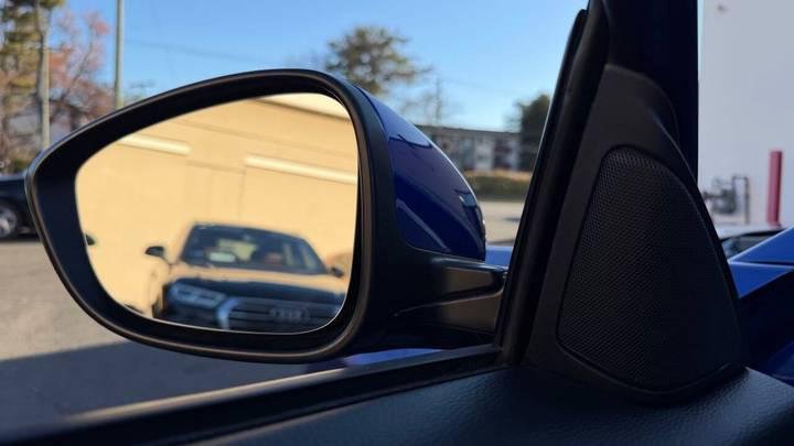 
								2020 Honda Accord full									