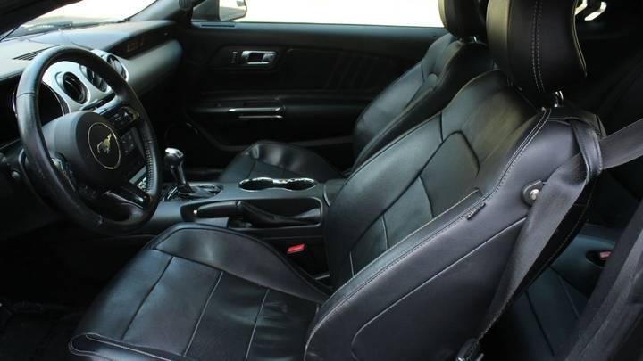 
								2016 Ford Mustang full									