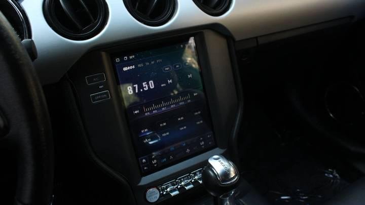 
								2016 Ford Mustang full									