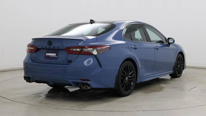 
								2023 Toyota Camry full									