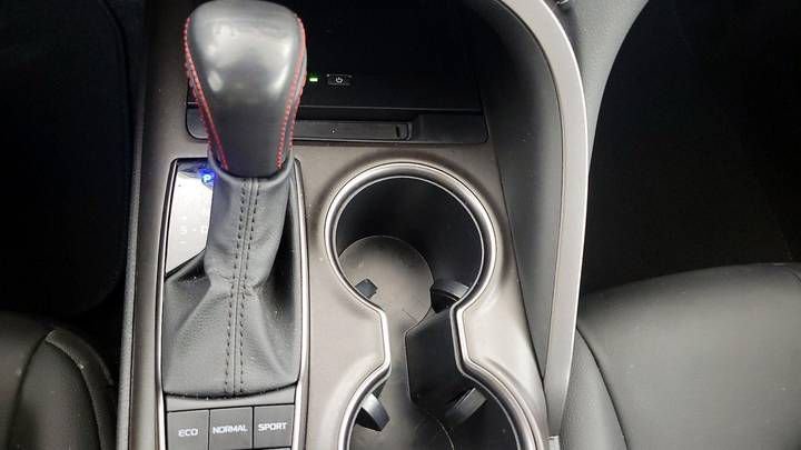 
								2023 Toyota Camry full									