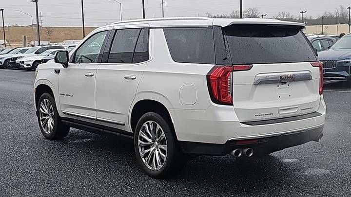 
								2023 GMC Yukon full									