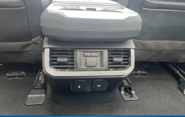 
								2023 Ford F-150 full									