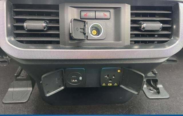 
								2023 Ford F-150 full									