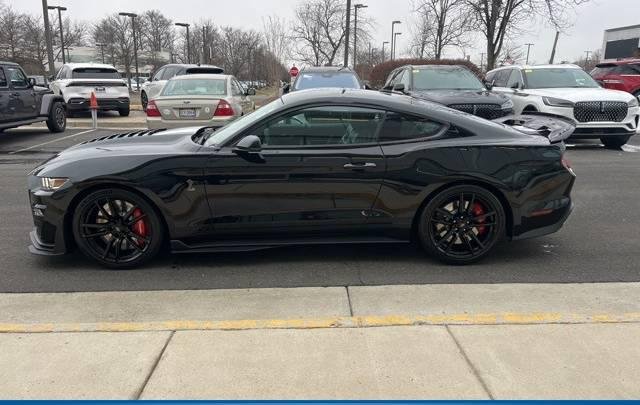 
								2021 Ford Mustang full									