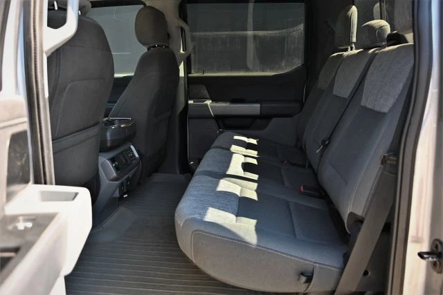 
								2021 Ford F-150 XLT Pickup 4D 5 1/2 ft full									