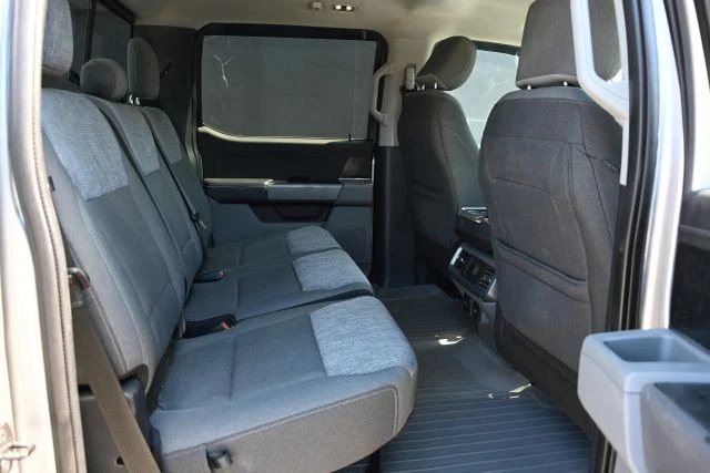 
								2021 Ford F-150 XLT Pickup 4D 5 1/2 ft full									